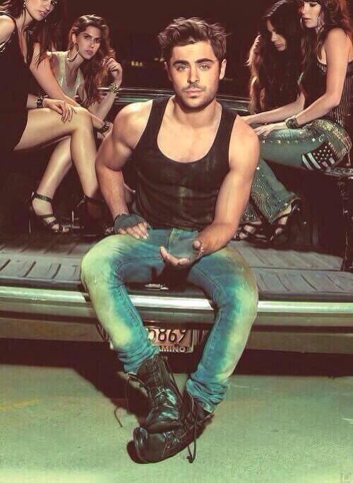 jamiekingpsgx's tweet photo. THIS IS TOO MUCH FOR MY VAGINA TO HANDLE http://t.co/HXcWb9RePW