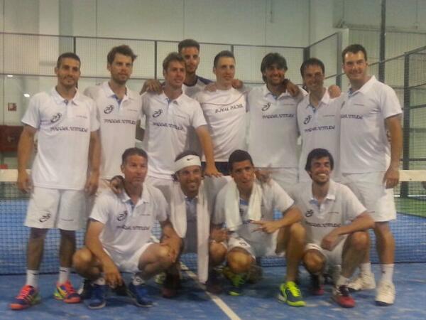 De momento en la final Ya !!! Oeeee Tenis MASNOU <a href="/PadelJakeBenzal/">jake benzal</a> <a href="/SchugarP/">schugar puchalvert</a>