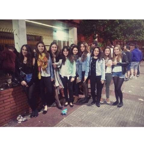 QuintoDerecha's tweet photo. FELICES DIECINUEVE, RUBIA. @cristinasummers http://t.co/QzarZzBPqM