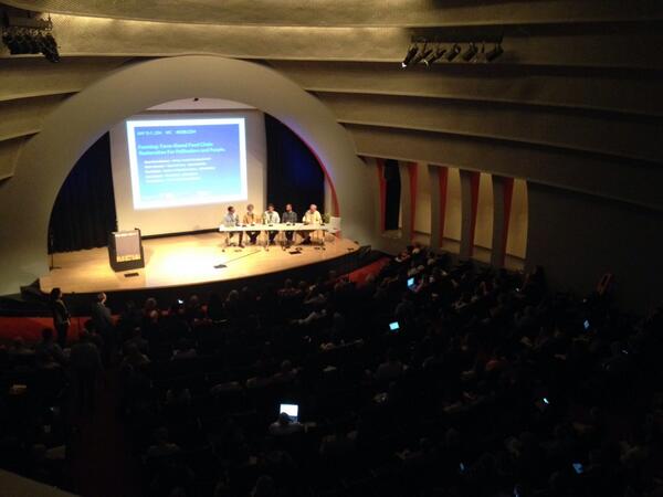 Big crowd turns out for #Edible2014 #edibleinstitute (photo)