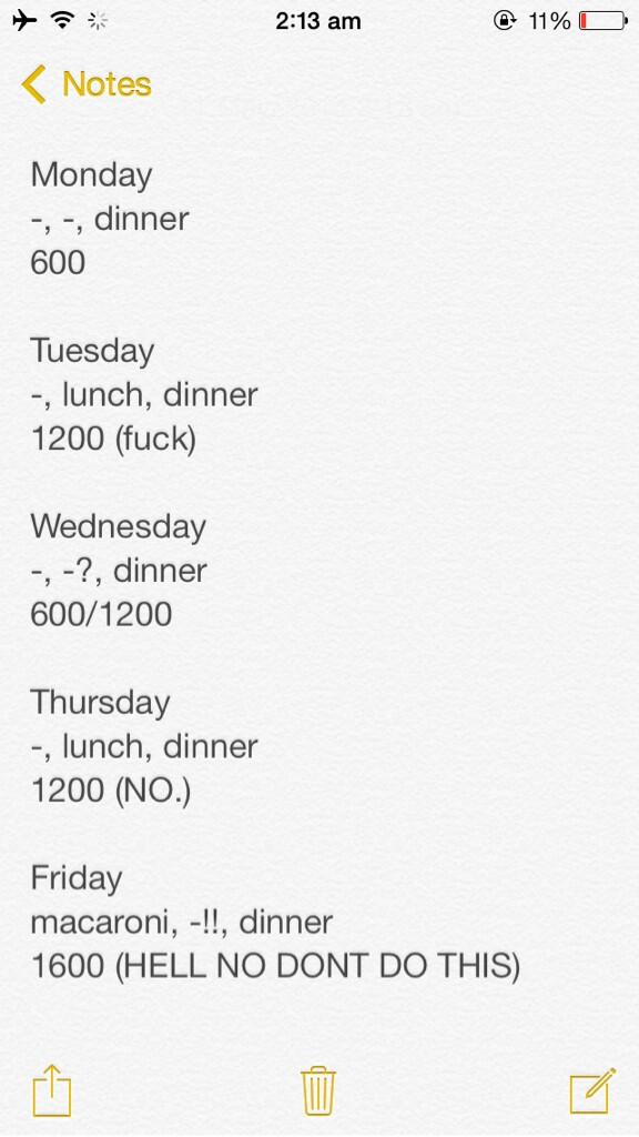starvetilskinny's tweet photo. i can't skip dinner... my family eats together.
and i like macaroni on fridays, and i can't do anything in school. 💀 http://t.co/1MoGWFXD72