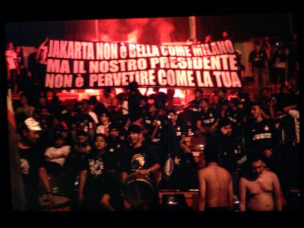 RT"<a href="/IN_Djakarta/">IN Distretto Jakarta</a>: JAKARTA NON e BELLA COME MILANO, MA IL NOSTRO PRESIDENTE NON e PERVETIRE COME LA TUA #DearCurvaSud "