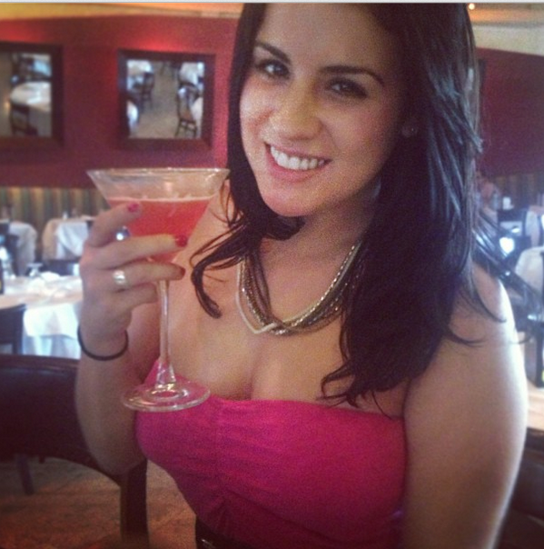 karla_nappi's tweet photo. La Vida Se Disfruta por que solo hay 1a http://t.co/lygEwXNKZ6