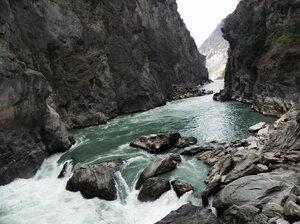 CannaSF's tweet photo. Don't go with the flow, BE-THE-RIVER! Disrupt! Leverage your advantage against the cracks &amp; VALIDATE! -TDMorris, CSF http://t.co/v7HvpWZ6Mm