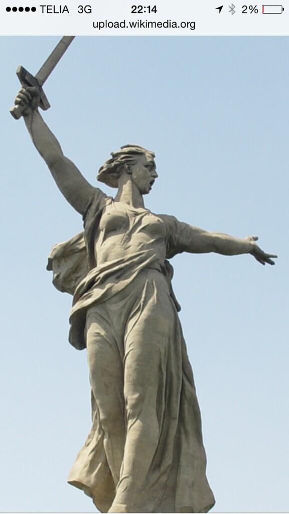 ane_s_koch's tweet photo. 2 x mother Russia!!  #JoinOs http://t.co/SL22rVhgJB