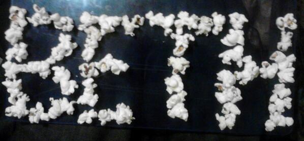 strawberrysnow9's tweet photo. my baby @StayStrong2323 #popcorn xxxx http://t.co/IZdjhKNmEG