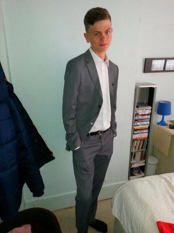 emsmyatt's tweet image. @ShannonLeto @JaredLeto what do u think of my son...handsome or what?! #ifeelsoold #hesonly14 !