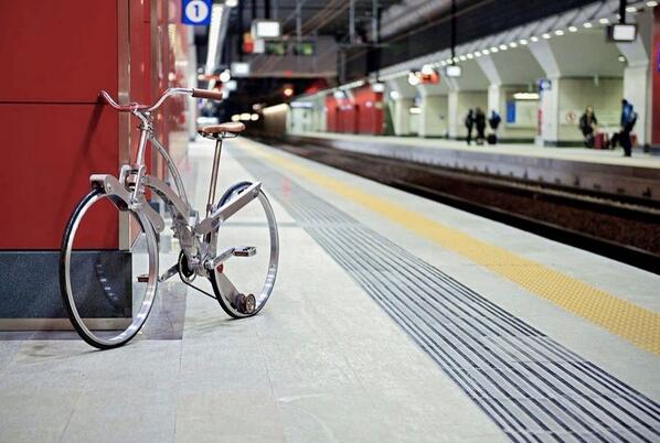 MuyBici's tweet photo. Mirá esta increíble bici ;-)  http://t.co/owysrzsF7I http://t.co/4885alg92r