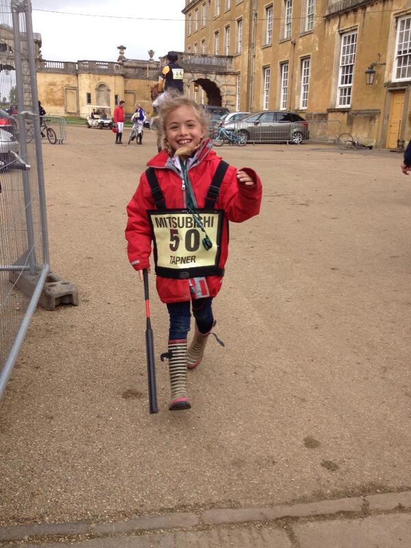 My daddy is leading Badminton #MMBHT <a href="/tapnereventing/">Paul Tapner</a> <a href="/georgetapner/">Georgina Tapner</a>