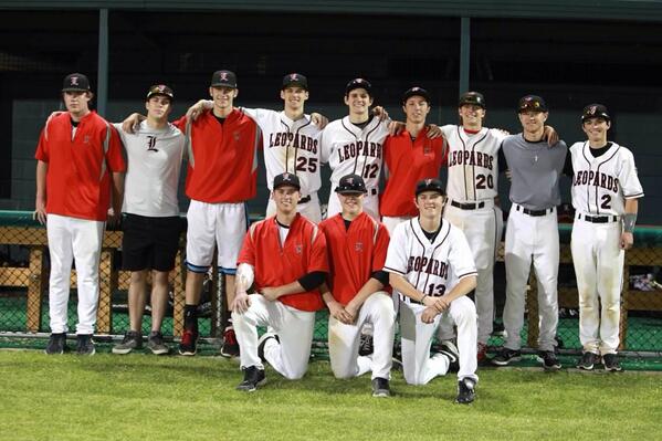 hossoftheboss's tweet photo. Love you boys to death. Never forget all the amazing memories we have together! #brotherhood http://t.co/FAyKYxDVca