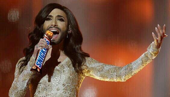 "Dan, eat a Snickers" "Why?" "Because you turn into a right diva when you're hungry" #ESF14