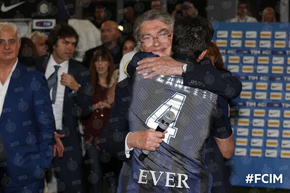 Inter tweet picture