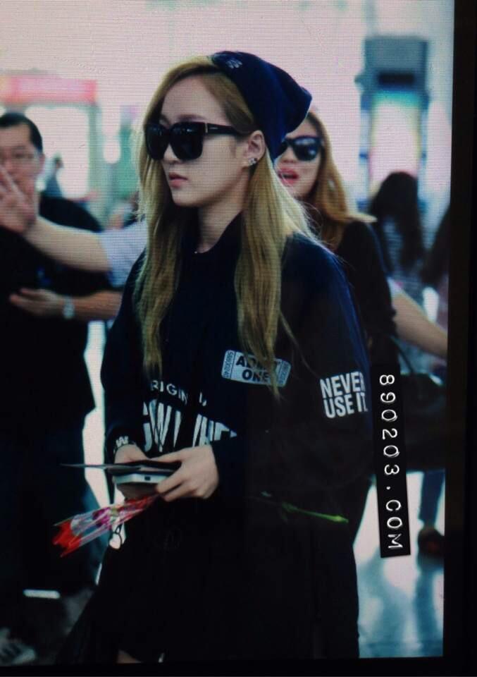 BnU6LYfCMAAvNgG.jpg:large