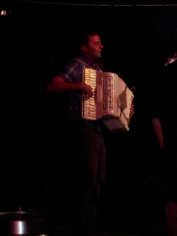 hstanford_13's tweet photo. The Cotton Bones! #Musecafe #radmusic #cantgetenough http://t.co/ZEjuIqvfRW