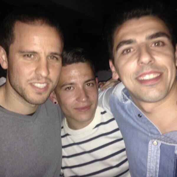 De concentracion! <a href="/rodrisanz_1984/">Rodrigo</a> <a href="/pedritorrosiyo/">Pedrito Rosillo</a> + <a href="/chenchoal/">Chencho Alonso</a> @chenchooficcial