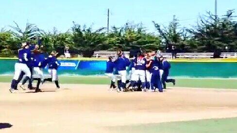 kirbygarry's tweet photo. Wow. Big time, gutsy performance by Your Otters! Be proud @Andrea_Kenney @sonjagarnett &amp; @CSUMBsoftball! #OttersNCAA http://t.co/03z4H9re4J