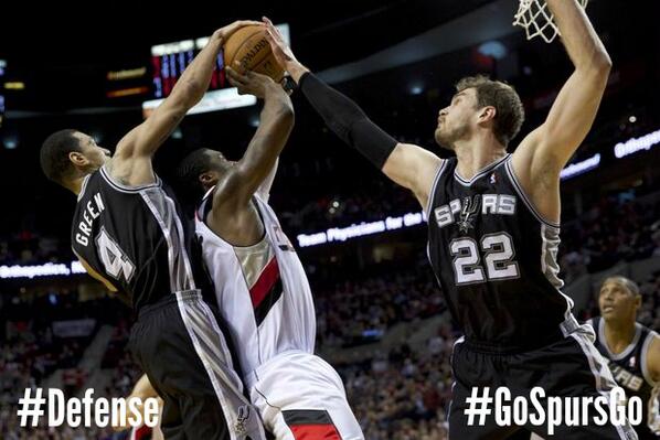 tuttoinstile's tweet image. Game 3 - bring in on #

#GoSputsGo