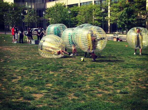 rizkitarisa's tweet photo. Recommended Cardio exercise. #bubblesoccer http://t.co/0PHxc1dG2a
