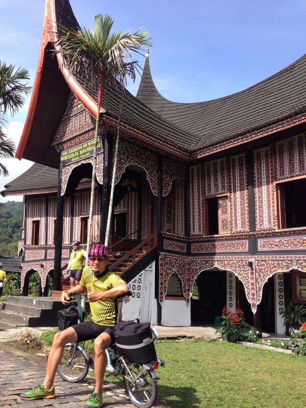 Brompton-Indonesia tweet media