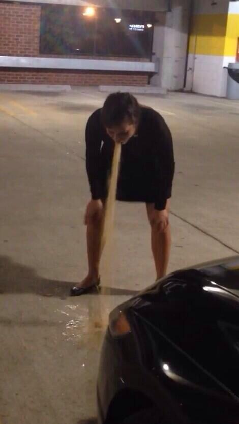 DrunkAssPics's tweet photo. When I see Ex Bae... http://t.co/mDOrAVBel3