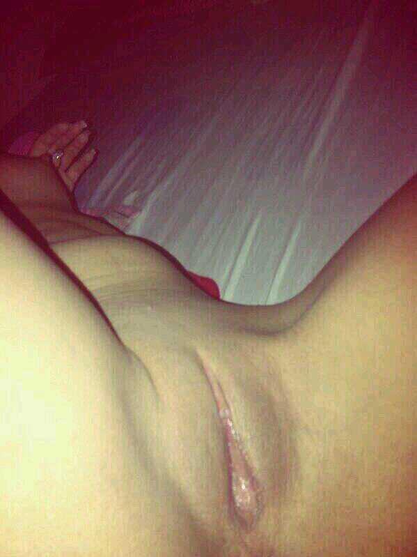 a7a007's tweet photo. جادين 100 بطاقة اتصالات قبل لا تكلمني #رتويت http://t.co/PNw5gFz38r