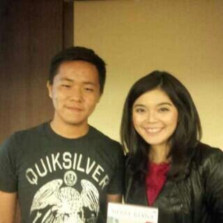 Emildazaini's tweet photo. Anakku Evan &amp; Ms @MerryRiana semoga suksesnya nular :) http://t.co/sKX0Fa9cii