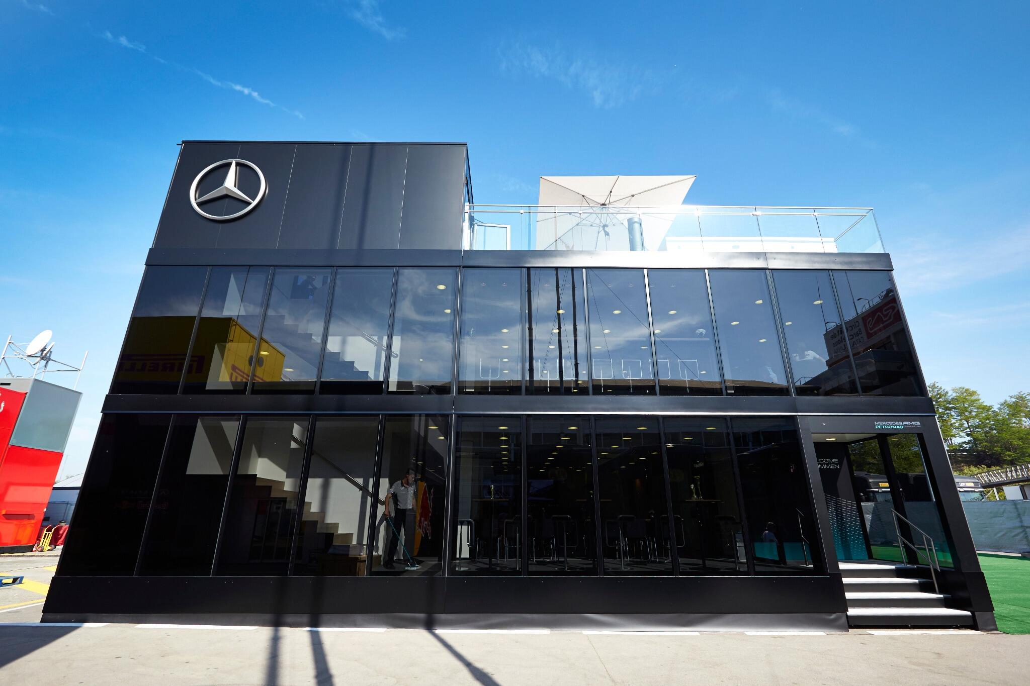 mercedes f1 office