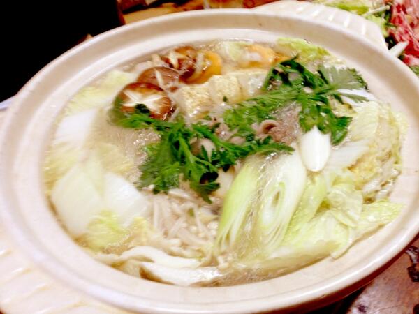 JUJUsonymusic's tweet photo. 高松。美味しいものの誘惑だらけ((((((΄◞ิ(΄◞ิ(΄◞ิ౪◟ิ‵)◟ิ‵)◟ิ‵)))))) http://t.co/mPE3eIulFa