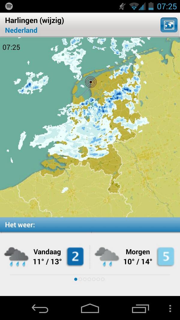 RKVVRobur's tweet photo. Vandaag een prachtig weercijfer om even bij Robur 3 te kijken. 11.00 thuis tegen MKV'29 http://t.co/t1dKQINHnm