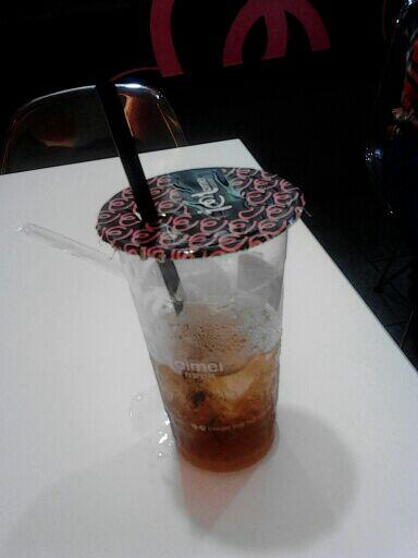 han_less's tweet photo. @ilovetaimei_id  love it the wintermelon http://t.co/8nyizMKc4k