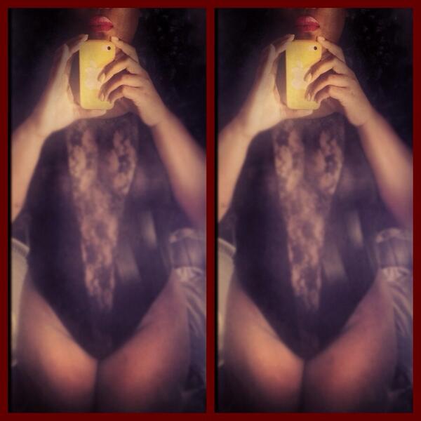 JustdatlalaLa's tweet photo. Almost forgot #BlackGirlSunday #wmbw #TeamSwirl @wmbw_Love http://t.co/TrCBV7wNY7