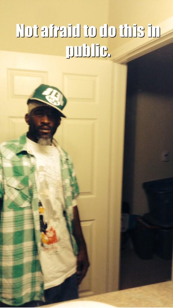 jonjay_81's tweet image. What up doe. 7:-)