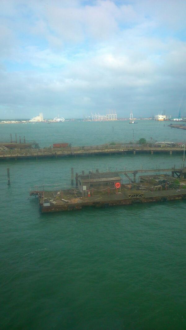 Ferry to Isle of Wight! <a href="/WalkTheWight/">Walk The Wight</a>