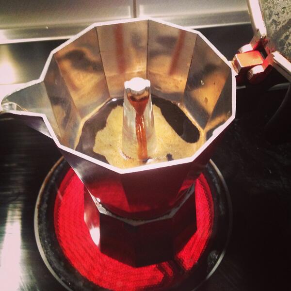 tiff_fichera's tweet photo. @F1Official &amp; @giroditalia tonight, coffee on!! :) #f1 #SpanishGP #giroditalia2014 #cycling #coffeebrew #longnight http://t.co/UhJZjhrRE3