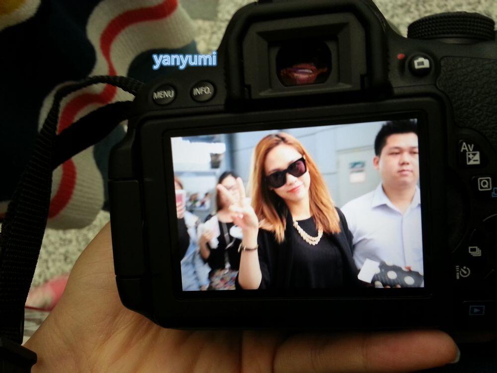 BnW64ZpCMAAN2ek.jpg:large