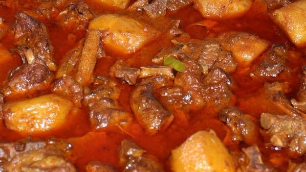 SindhiFood's tweet photo. #Sindhi Mutton Curry with Potatoes #SindhiFood
#Sindh #Sindhi #SindhiCulture #BeingSindhi http://t.co/tr6FdClGxU