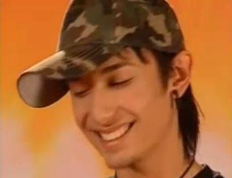 Gulkanai93's tweet image. Мынау әп-әдемі жігіт бұрынғы Том, қазіргі таңда елдің аузында жүрген Кончита десем сенерме едіңдер?