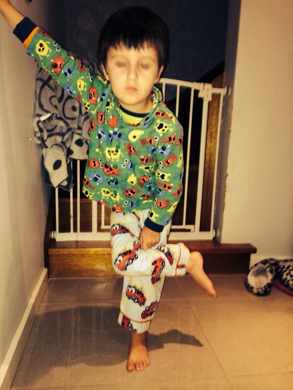 Young fellow doing his best 'Use Your Illusion' cover pose.