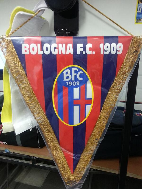 Bolognafc1909's tweet photo. Forza Bologna! http://t.co/GegSOfYiCZ