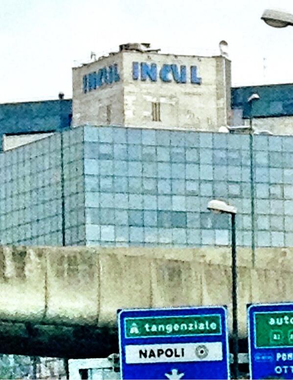 Stranogd's tweet photo. Ormai ce lo scrivono in faccia...
#ladri #vergogna http://t.co/vzxJyEyzjp