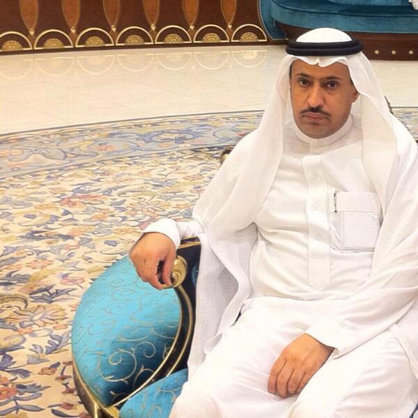 alhozman's tweet photo. نبارك للعقيد ركن/عبدالعزيز بن منيف بن رازن عقد قرانه علئ كريمة الشيخ /بالود بن محمد بن صنيتان الضيط.

#الحزمان http://t.co/bJiJIGW3He