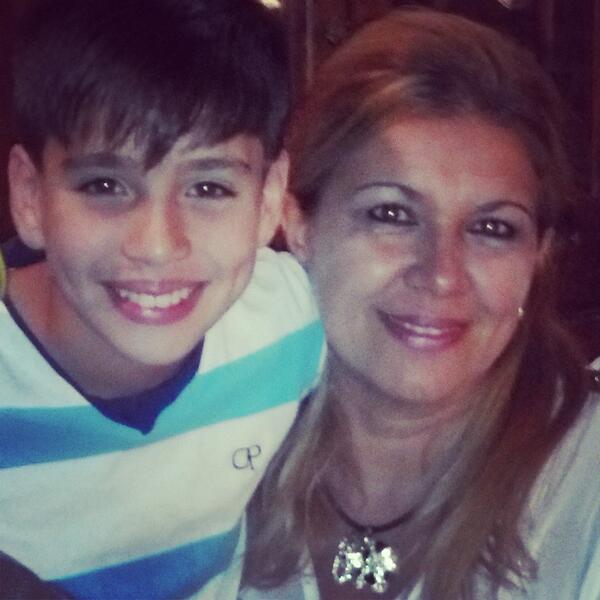 NelsonElPrincip's tweet photo. Feliz día de la princesa que me dio la vida, feliz día para todas esas reinas que nunca dejaran de ser princesas http://t.co/zkctUK3Ksl