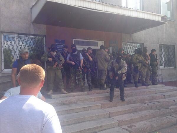 BnX7I3iCMAAD89L.jpg:large