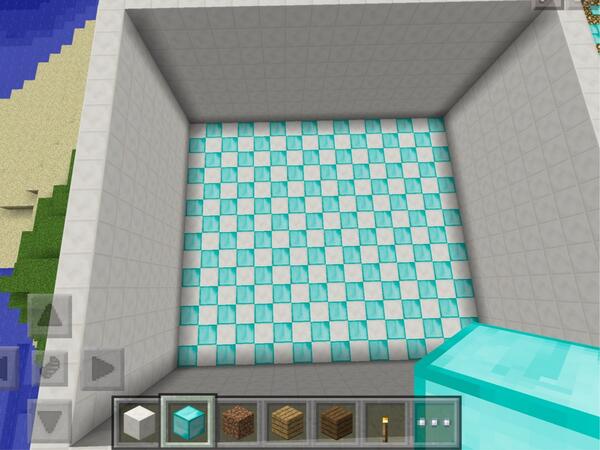 GamerBlasters's tweet image. Just finished making the walls and the flooring of my new minecraft pocket edition creative mode game