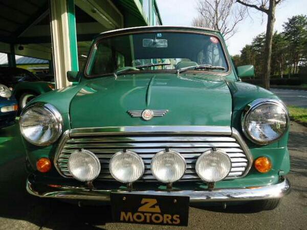 大林 弘樹 Fruits En Twitter 地元に帰るにあたって 可愛い車 ミニクーパー Getしました ミニクーパー 35周年 の限定車らしく 内装のレザーもハンドルも全てグリーンで可愛いわ しかもマニュアル車にしたよ とりあえず契約だけ済まし 納車は10月末になるけどね