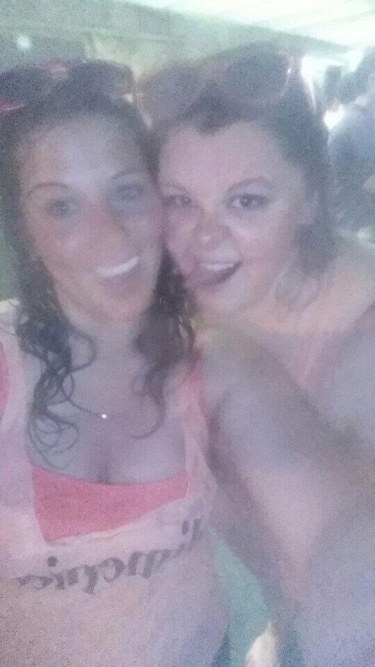 pinktualc's tweet photo. Tore up @Next_JC  @GLOpaintparty @tay_nicole0601 http://t.co/WtoMPMw0Lm
