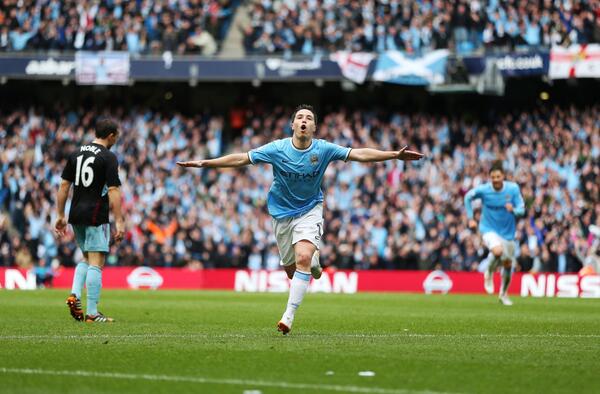 FULL TIME: City 2-0 West Ham. Goals from <a href="/SamNasri19/">Samir Nasri Official</a> and <a href="/VincentKompany/">Vincent Kompany</a> ensure #mcfc's second title in three years!