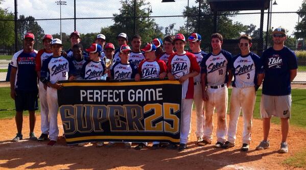 CFBLELITE's tweet image. PG Super 25 Regional Champions! On to Nationals! #areyouelite @PGSuper25_NFL @PerfectGameUSA