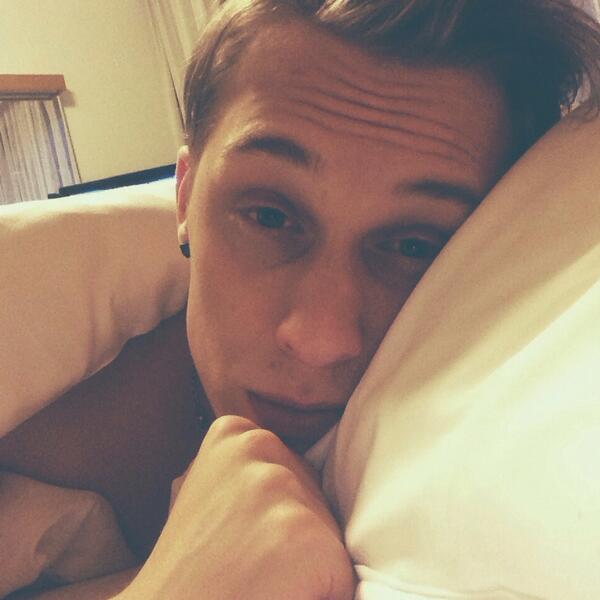 TopiLatukka's tweet image. Finally in the hotel. Straight to bed, could'nt be more tired. Thank you so much for all of the support ❤️