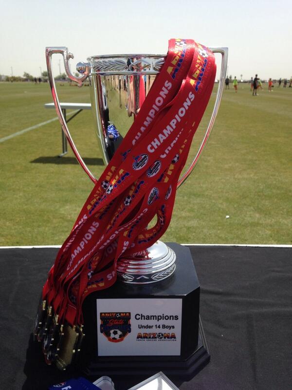 ryangarlick6's tweet photo. she's back home #delsolnation #threepeat #statechamps http://t.co/LBIFoYwaGh